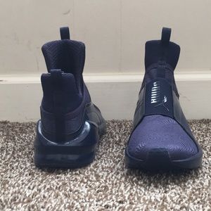 Navy blue pumas